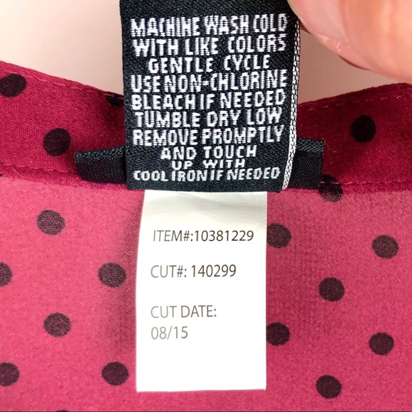 Torrid Women's Red Sheer Polka Dot Blouse 1094 - Picture 6 of 7